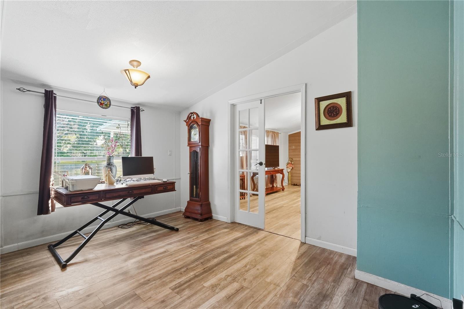 ACREAGE - Residential