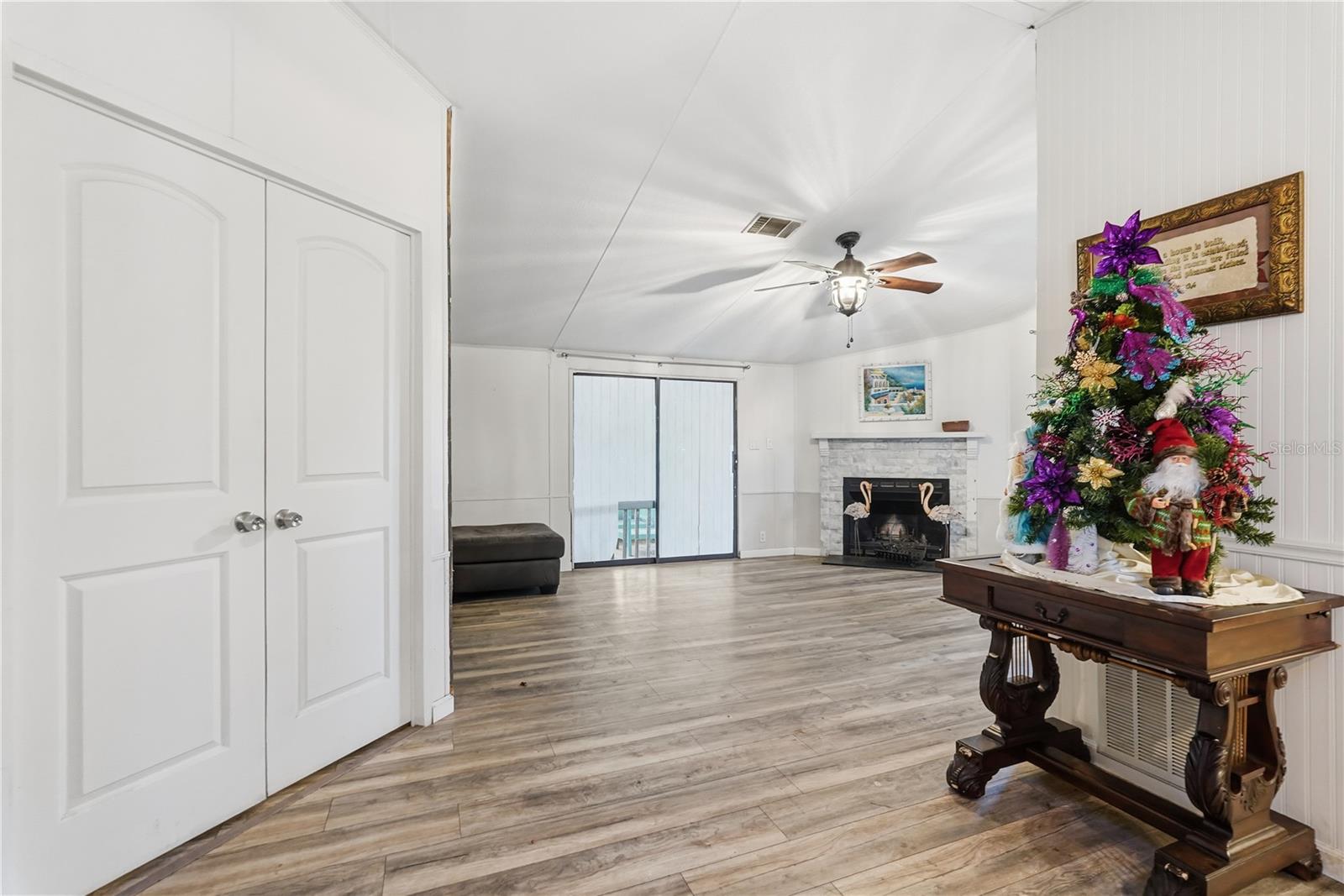 ACREAGE - Residential