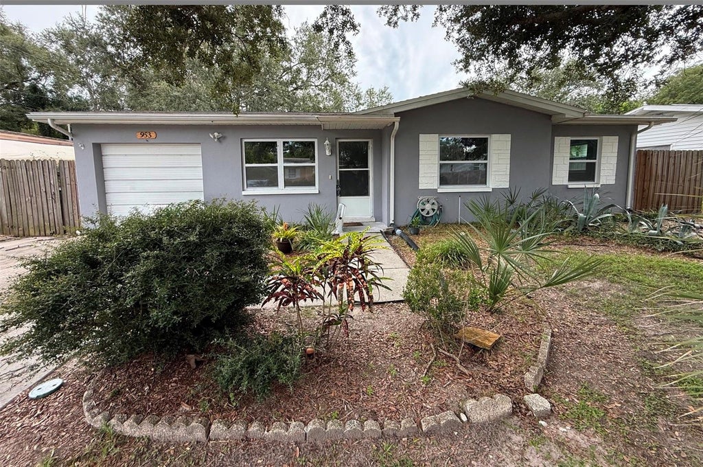 Photo of 953 Cedarwood Avenue, Dunedin, FL 34698 (MLS # W7890021)