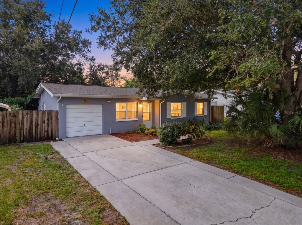 Photo of 953 Cedarwood Avenue, Dunedin, FL 34698 (MLS # W7890021)