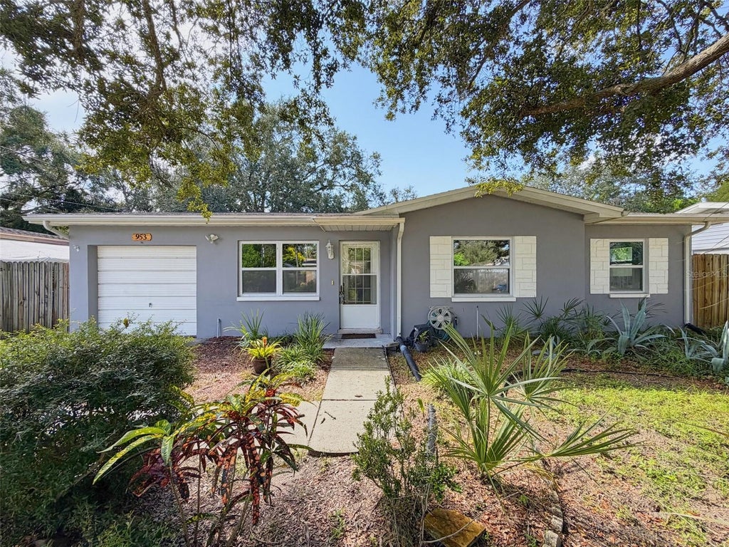 Photo of 953 Cedarwood Avenue, Dunedin, FL 34698 (MLS # W7890021)