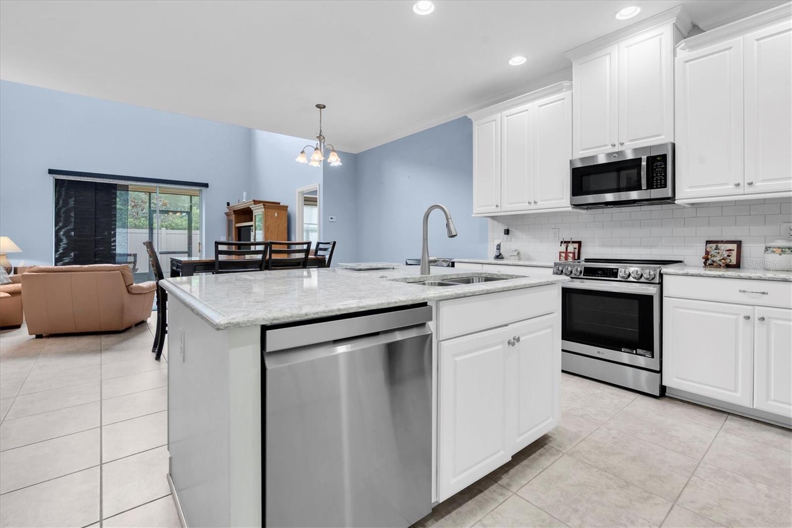 8703 TERRACINA LAKE DRIVE