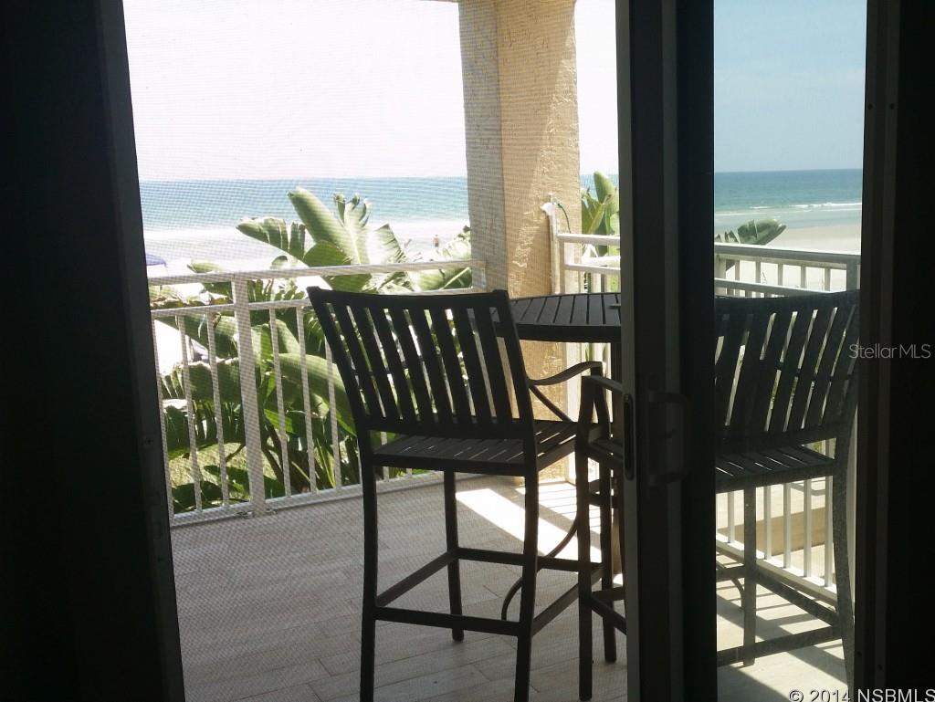 Palm House Condo - Residential