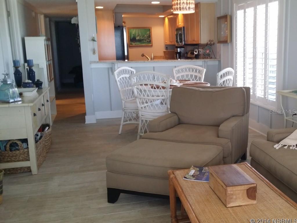 Palm House Condo - Residential