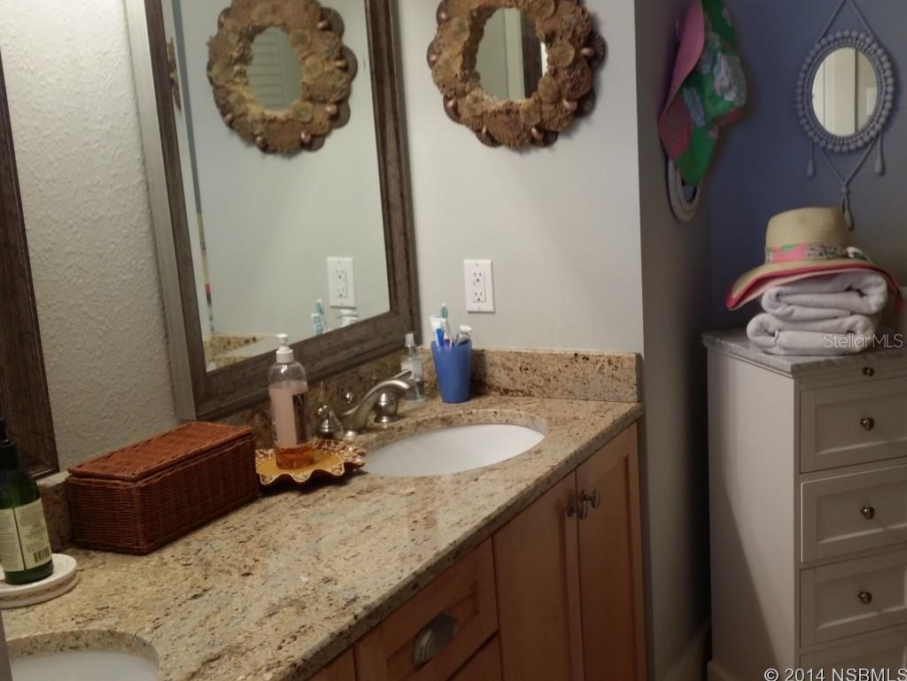 Palm House Condo - Residential