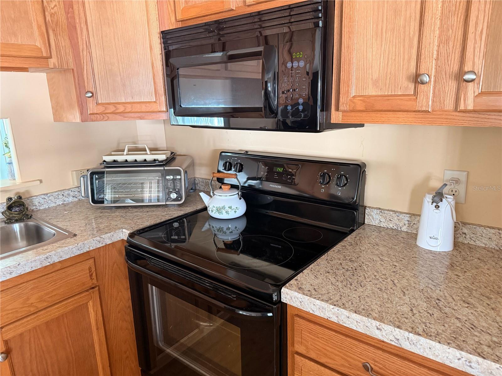 LEISURE LAKE CO-OP - Residential
