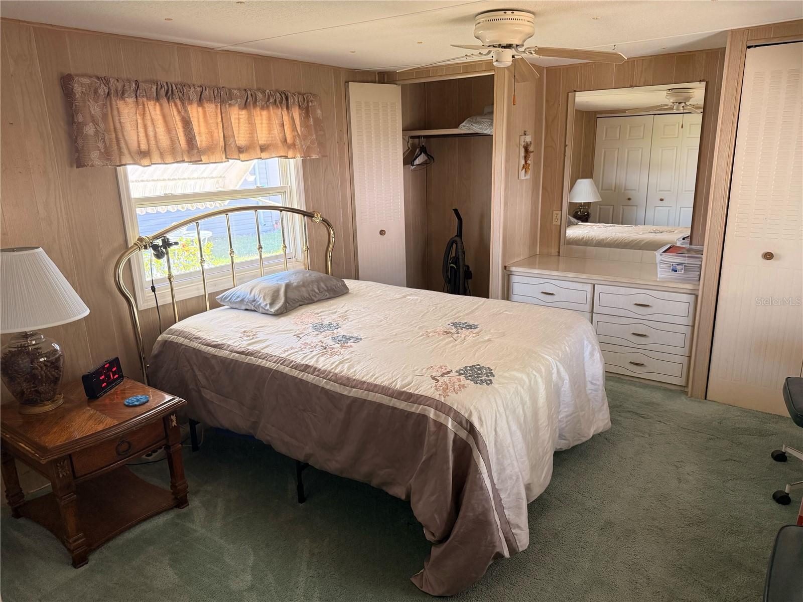 LEISURE LAKE CO-OP - Residential