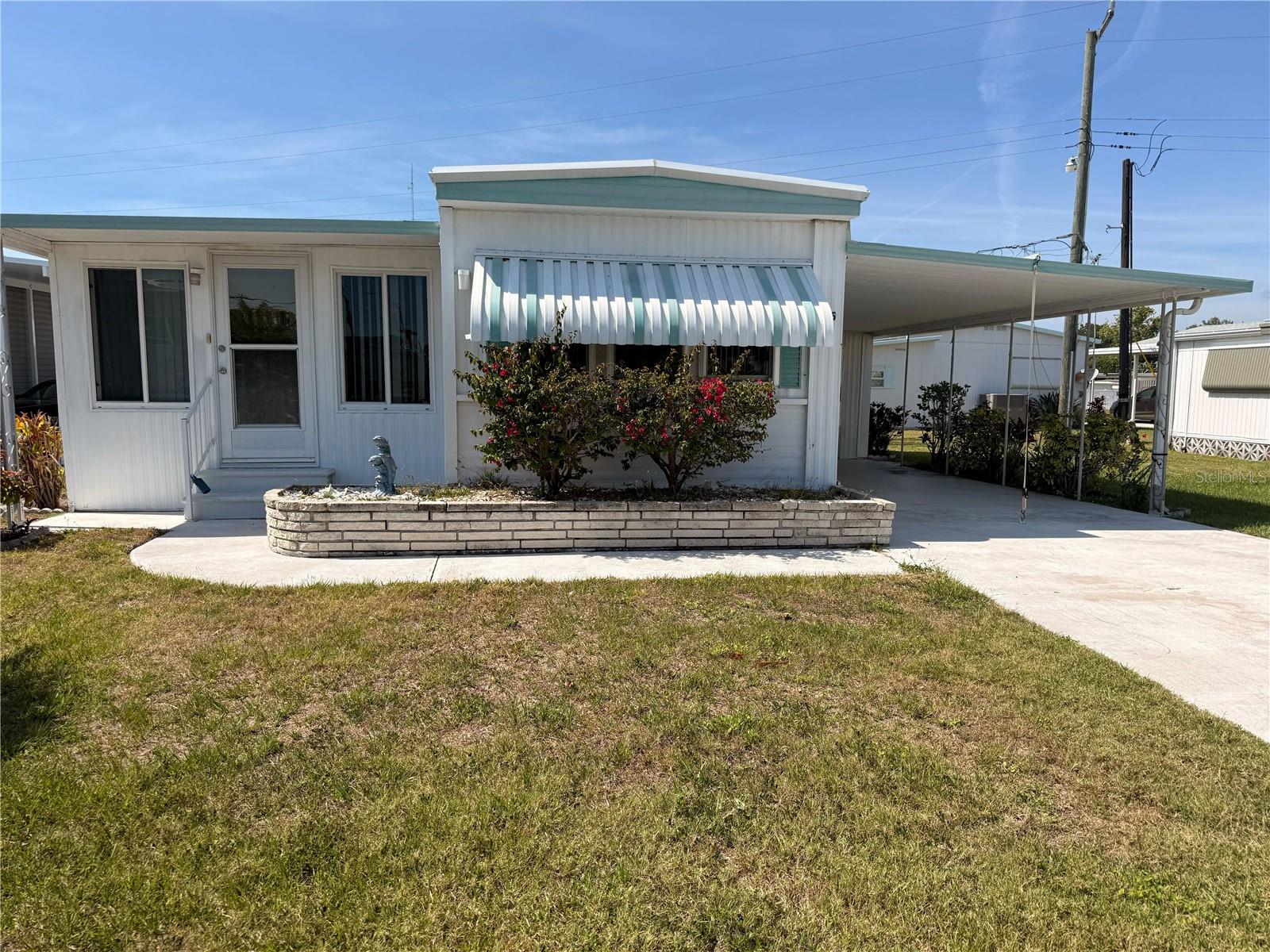 LEISURE LAKE CO-OP - Residential