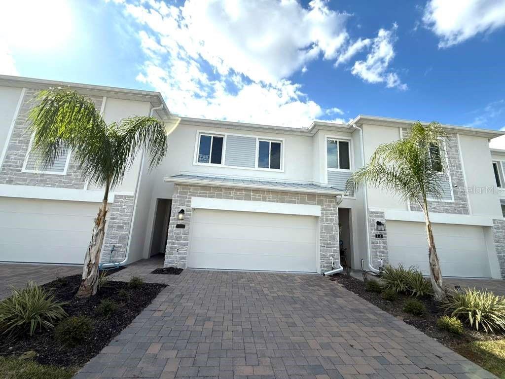 TRACT X - Residential Lease