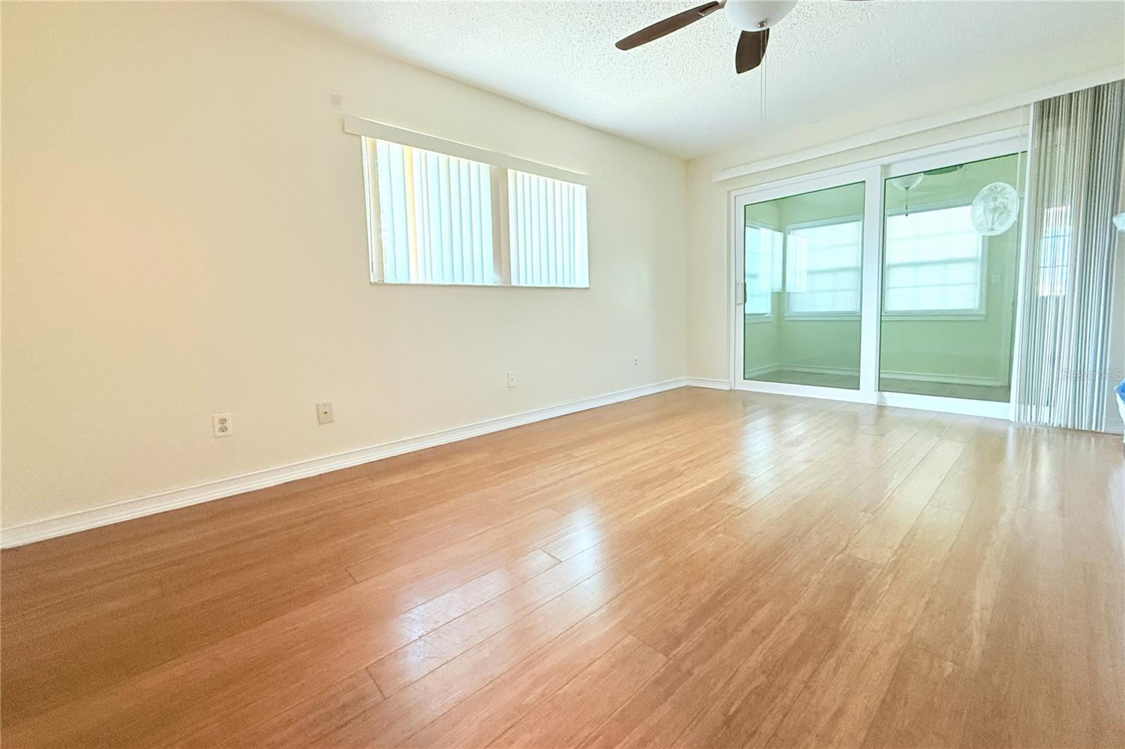 TAHITIAN DEV SUB - Residential