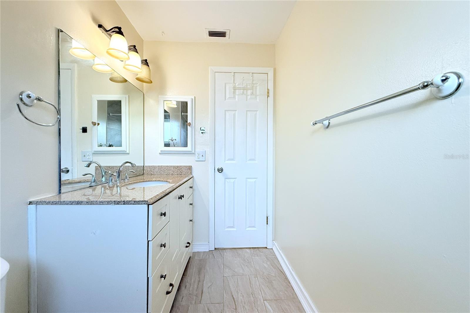 TAHITIAN DEV SUB - Residential