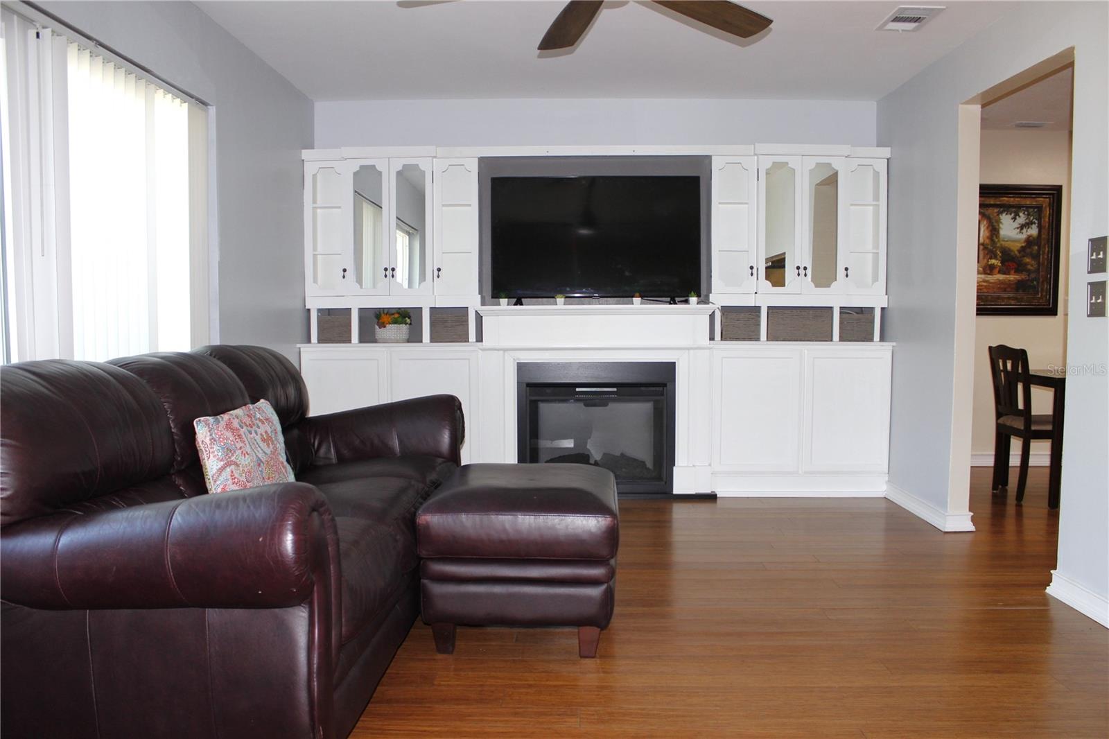 TAHITIAN DEV SUB - Residential