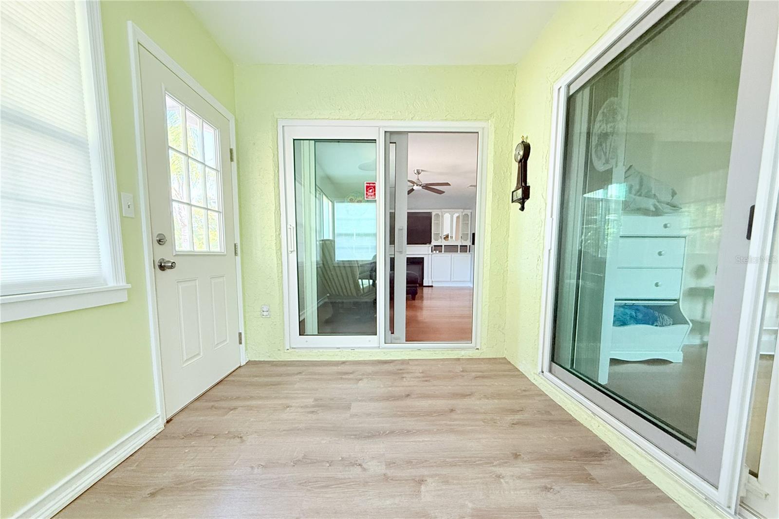 TAHITIAN DEV SUB - Residential