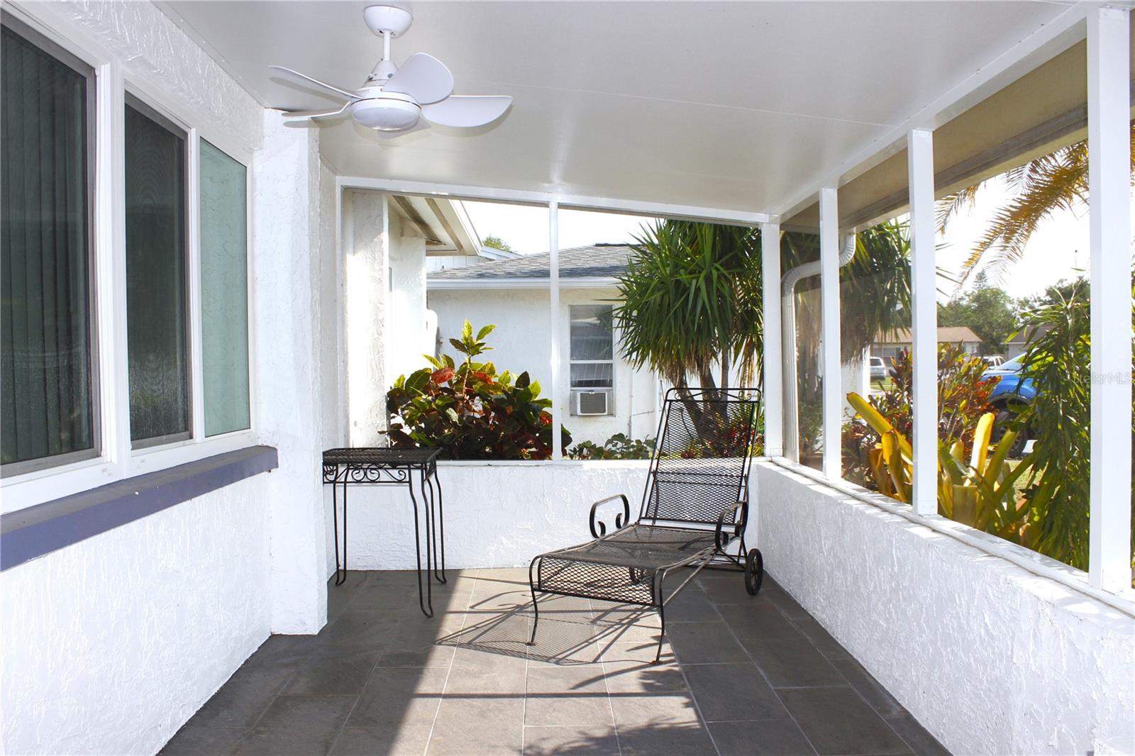 TAHITIAN DEV SUB - Residential