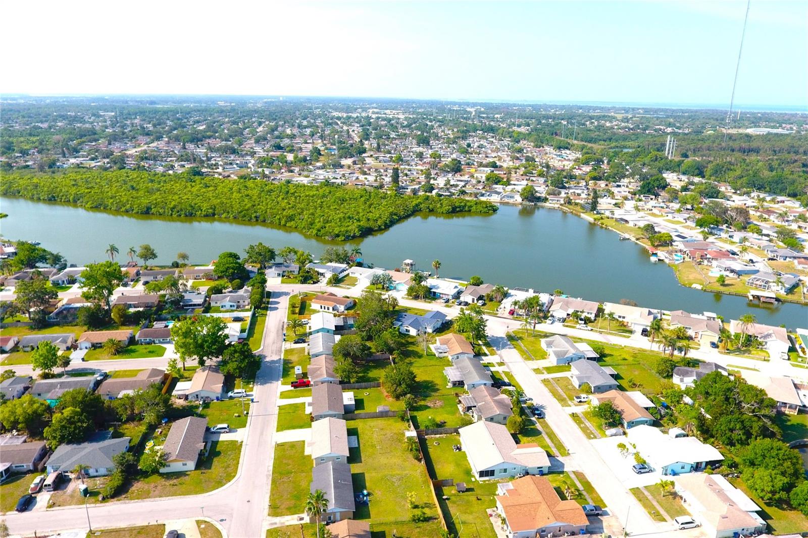 TAHITIAN DEV SUB - Residential