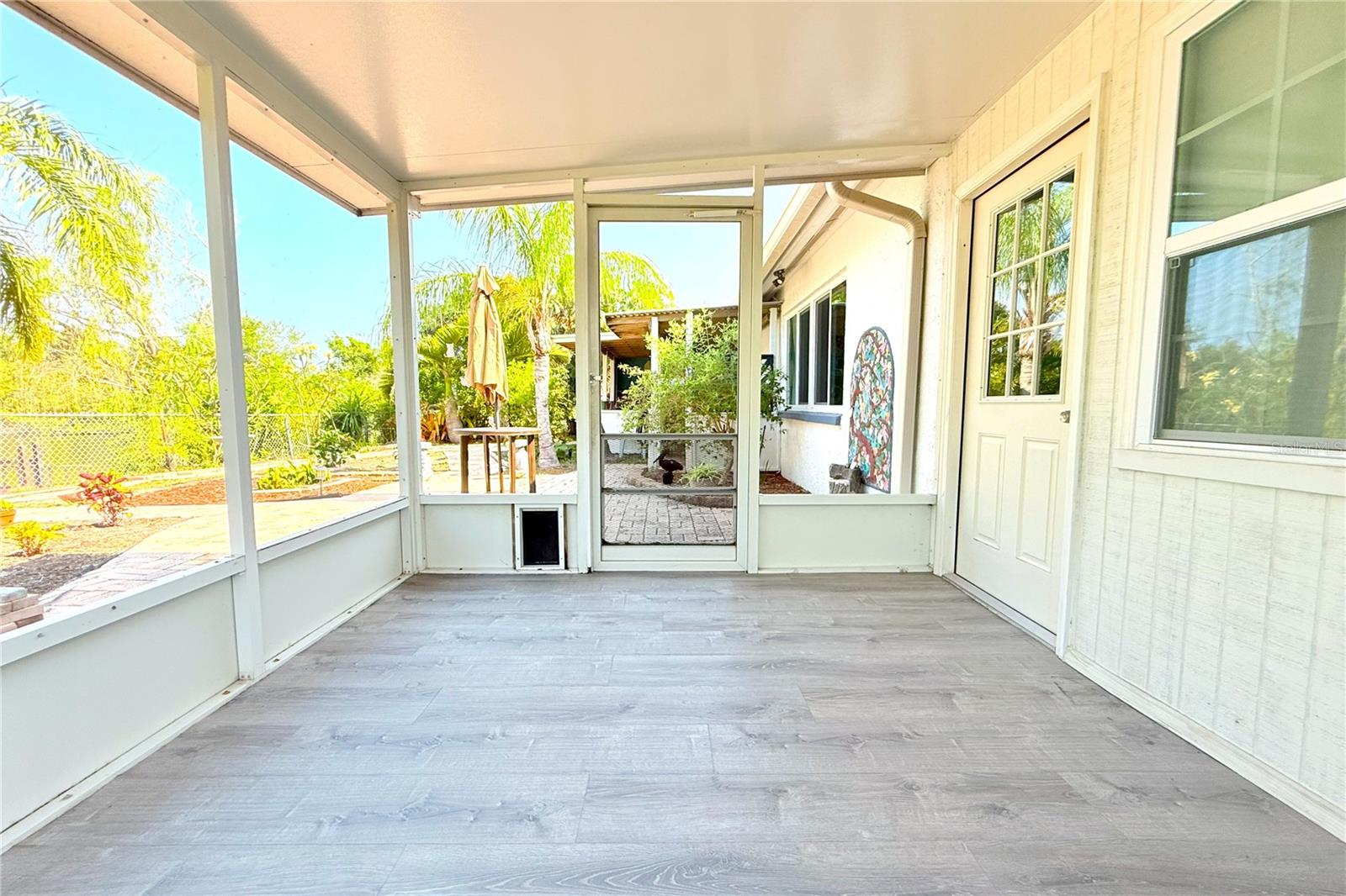 TAHITIAN DEV SUB - Residential