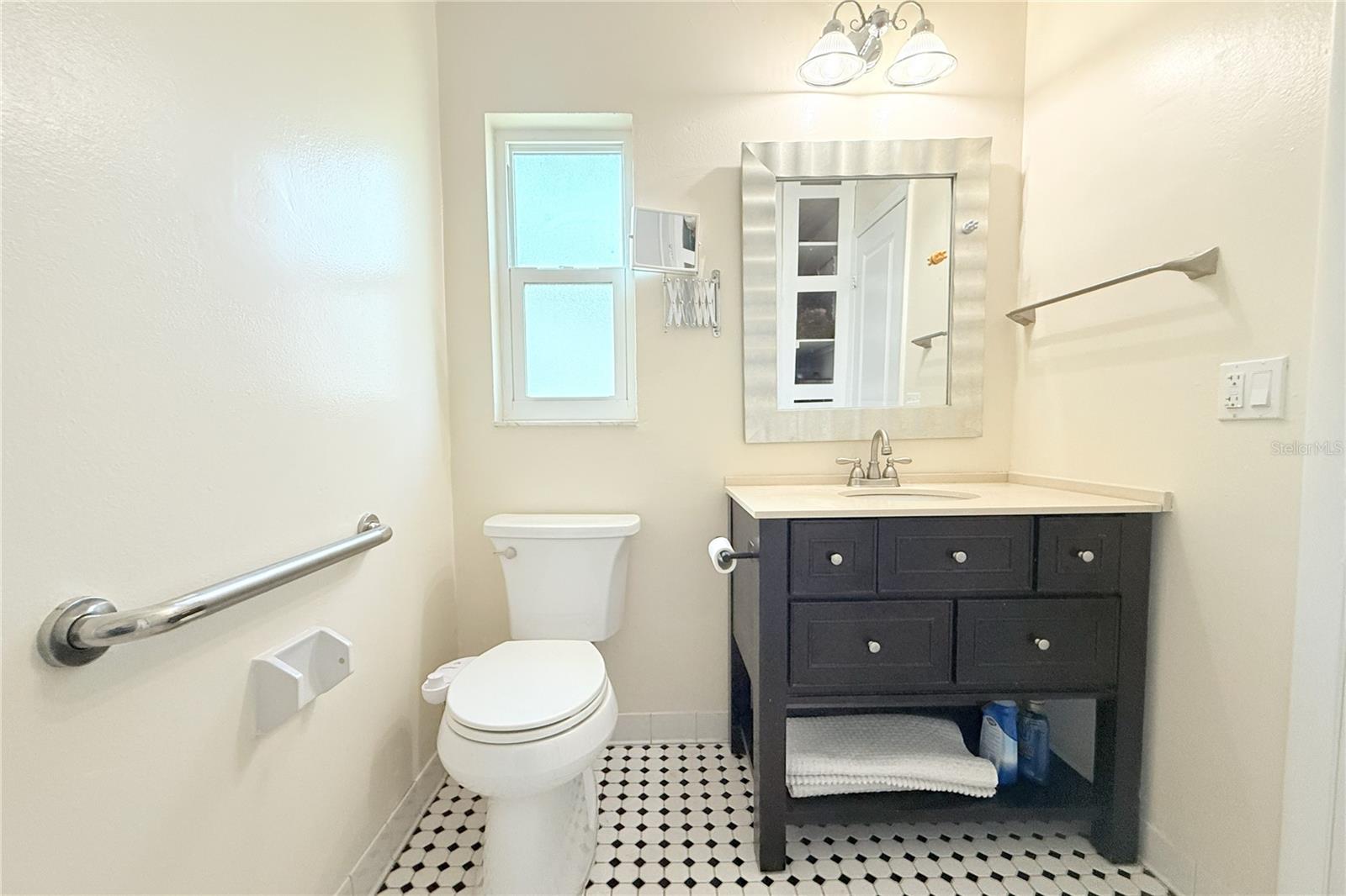 TAHITIAN DEV SUB - Residential