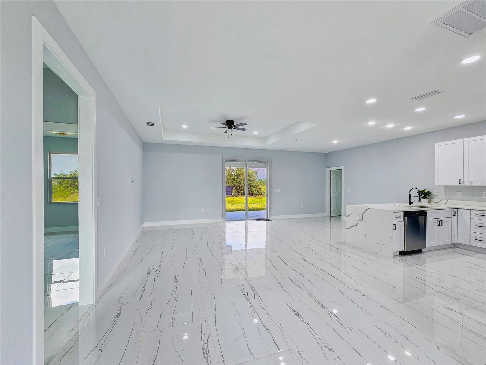 3367 MEADOW ROAD