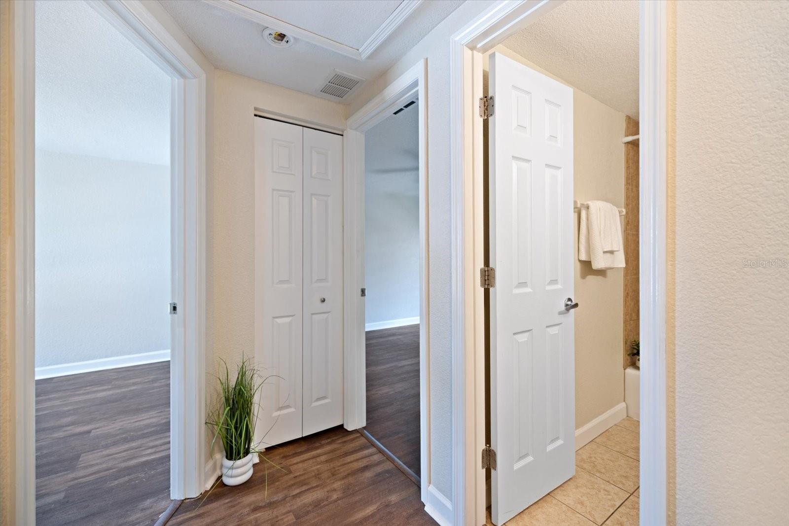 HIGHLAND PINES - Residential Lease