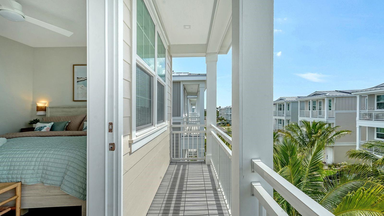 HUNTERS POINT - Residential
