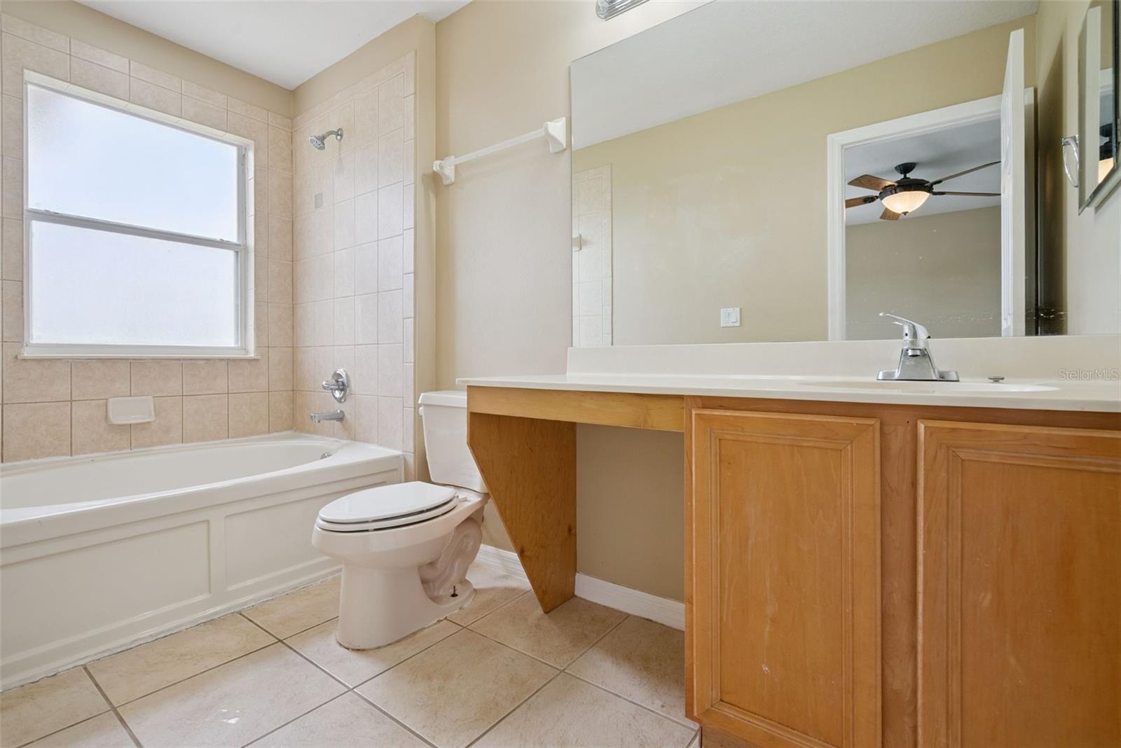 RETREAT AT TWIN LAKES REP - Residential Lease
