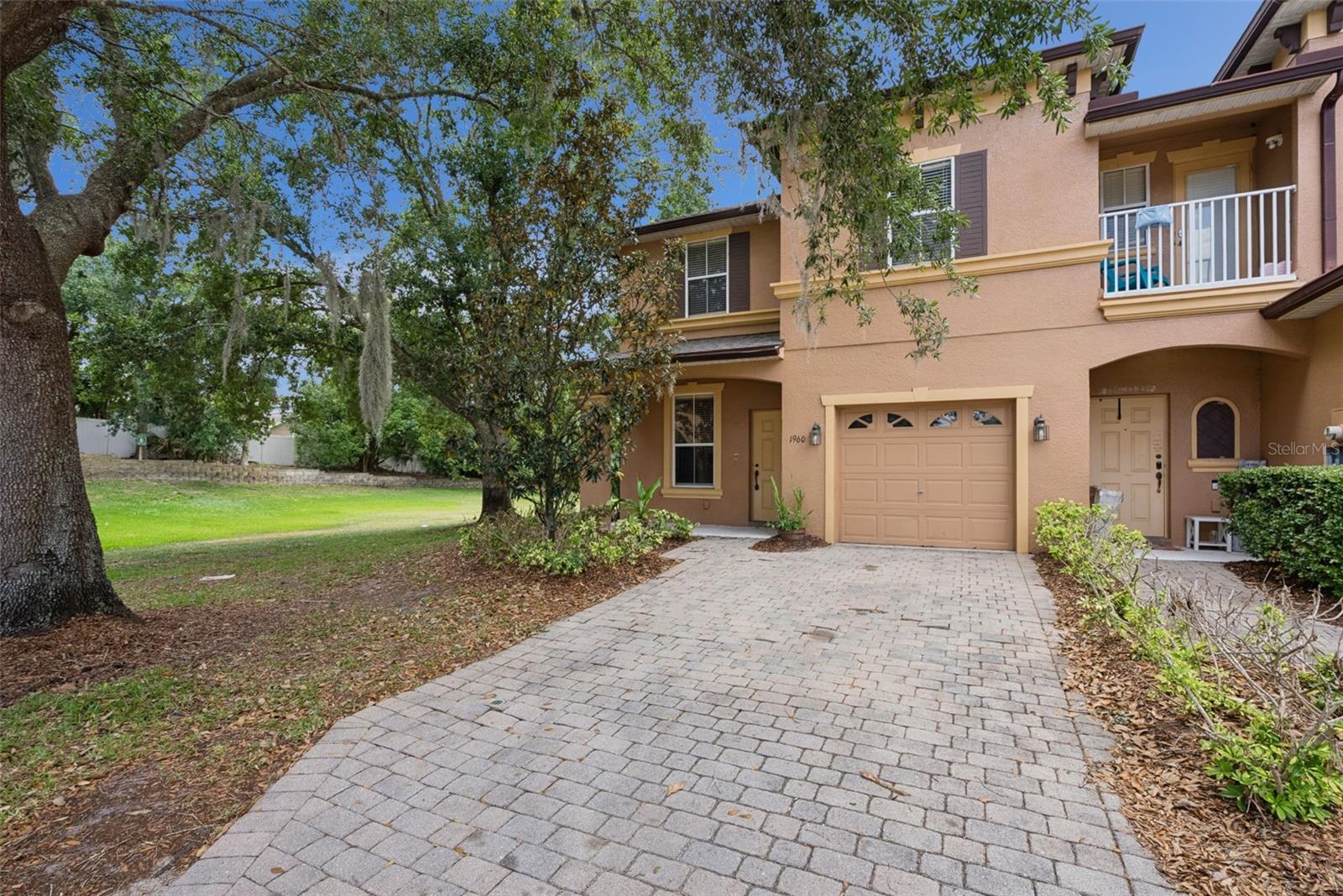 RETREAT AT TWIN LAKES REP - Residential Lease