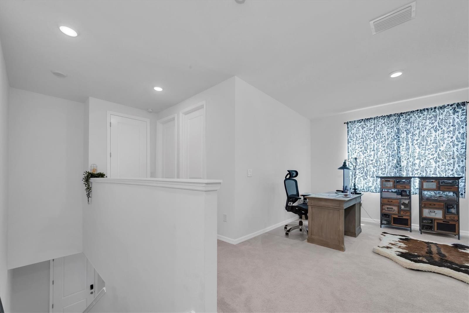 HILLTOP POINT REP - Residential