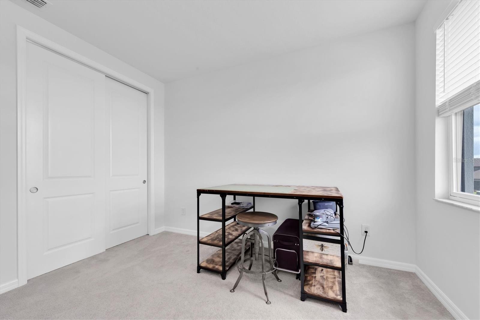 HILLTOP POINT REP - Residential