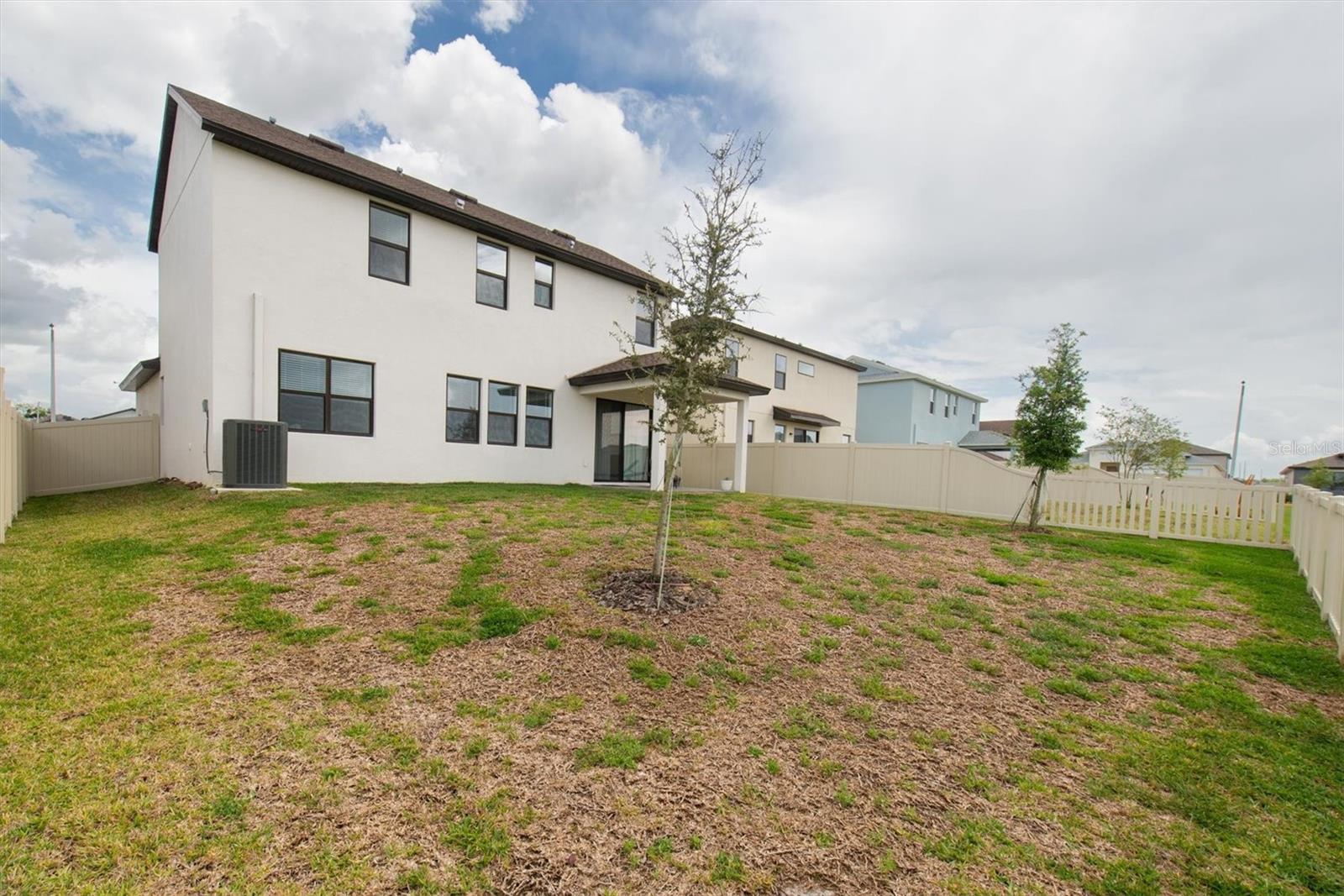 HILLTOP POINT REP - Residential