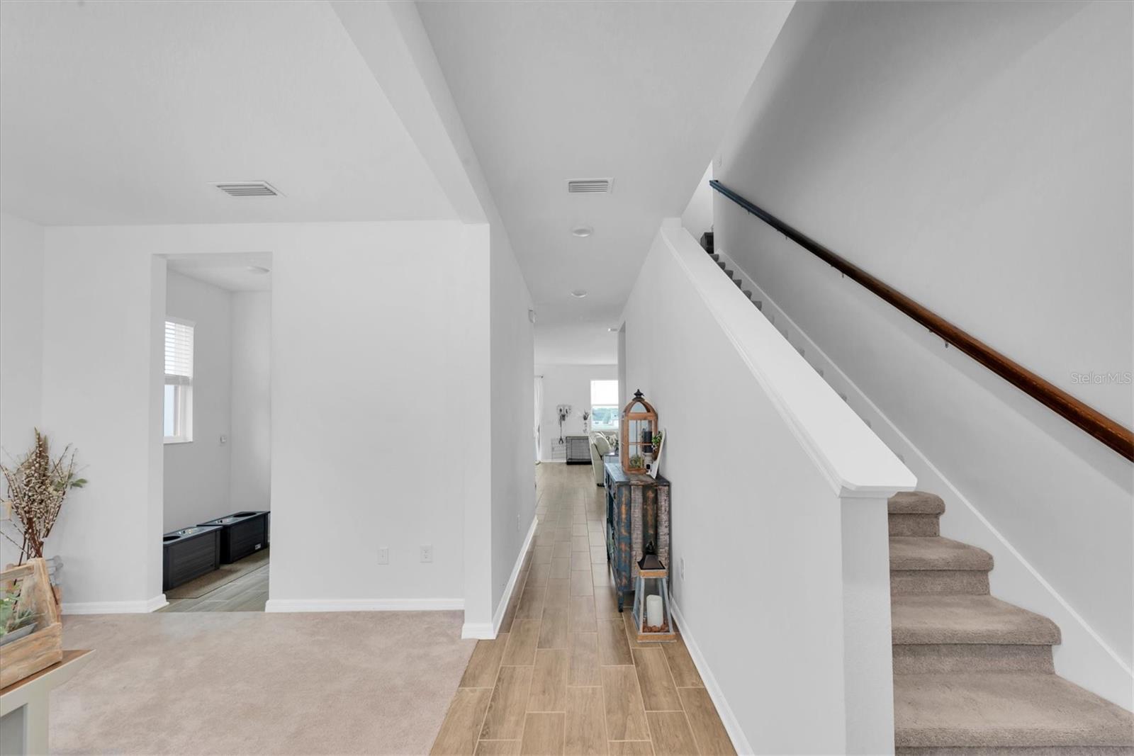 HILLTOP POINT REP - Residential