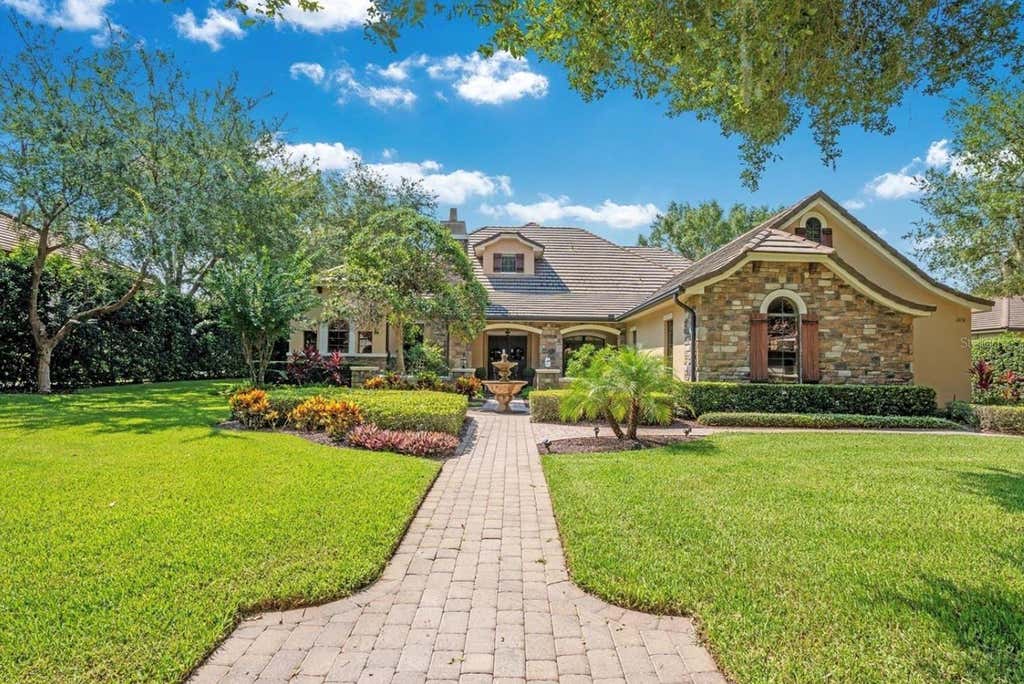 Photo of 11050 Coniston Way, Windermere, FL 34786 (MLS # O6418763)