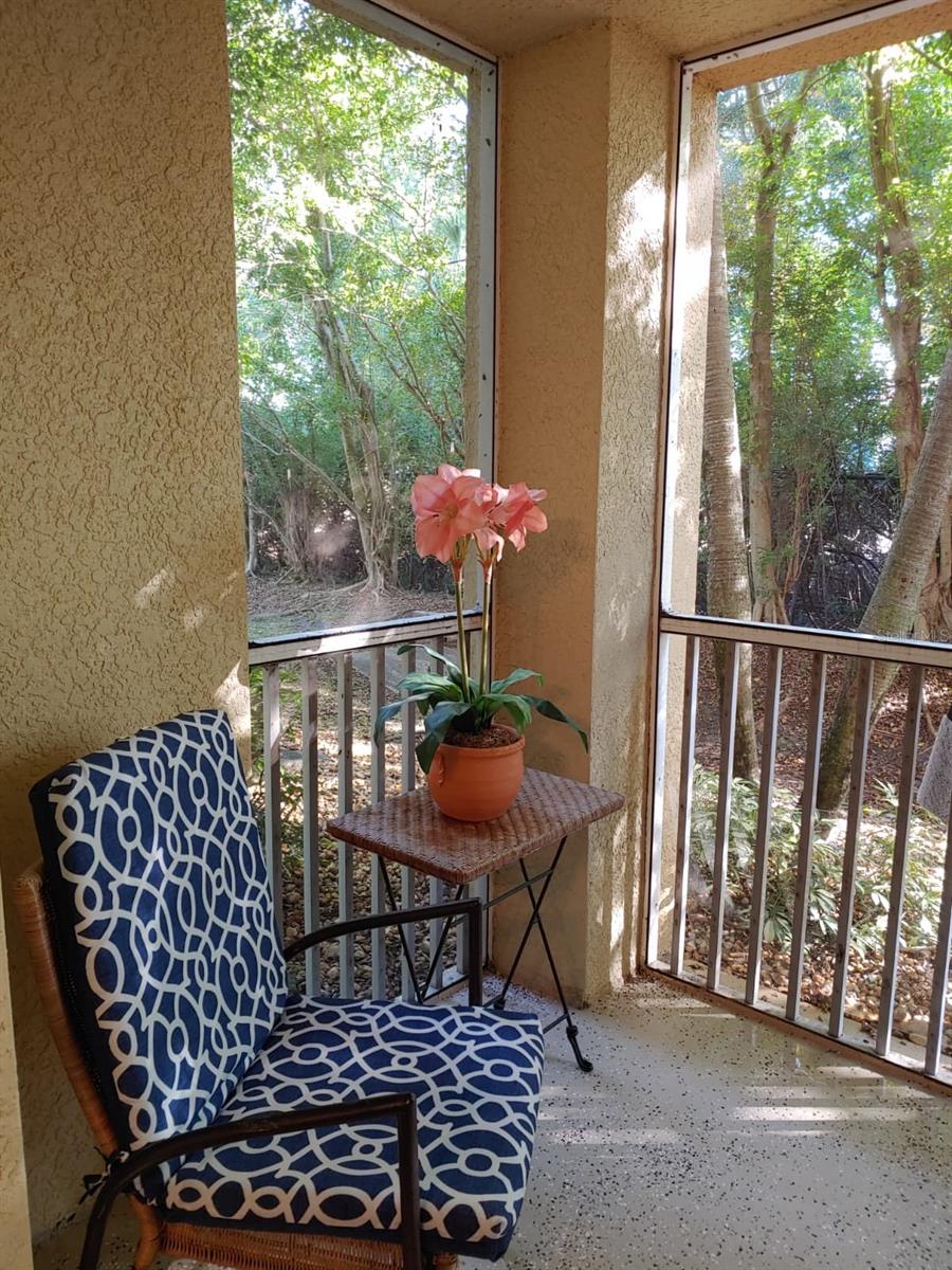 THE RESIDENCE - Residential