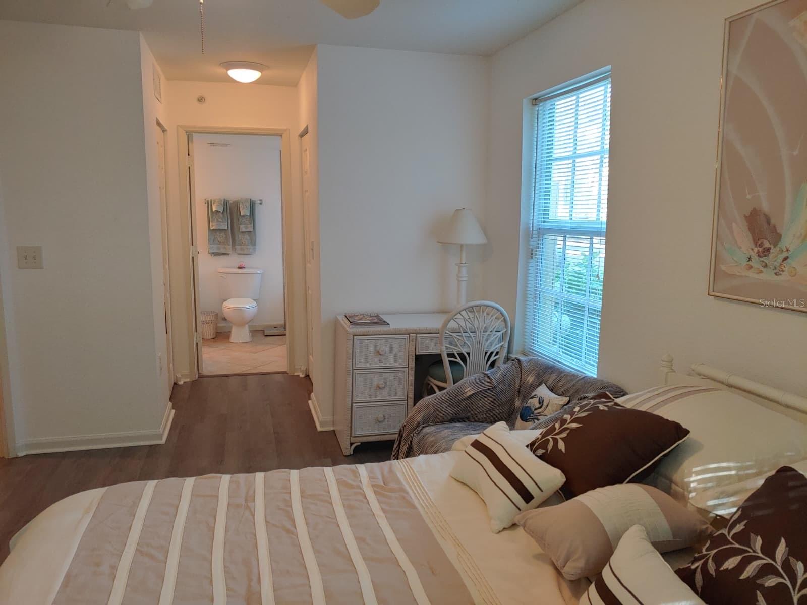 THE RESIDENCE - Residential