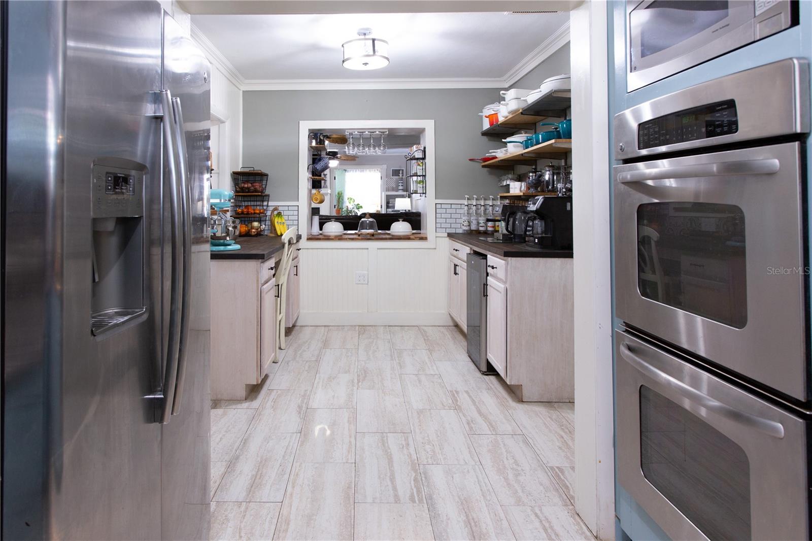 YELLOW BANKS GROVE 1ST ADD 16 - Residential