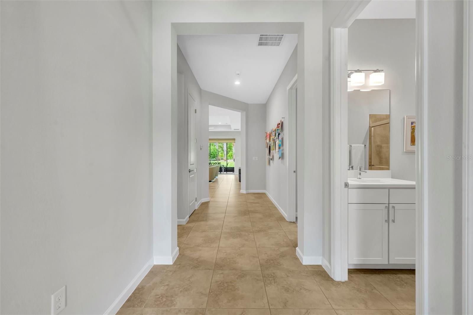 221 RAVENSHILL WAY