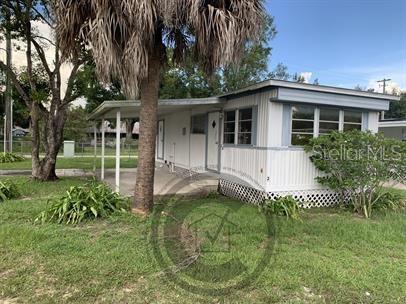 Check out this awesome 1 bedroom, 1 bathroom remodeled mobile home. The home sits on the corner lot with private parking, covered patio and washer/dryer hookups. Water/Garbage/Sewer included in Rent. The home has new fixtures, and paint, new kitchen countertop and lower cabinets.
Pet Policy --One Dog of 35lb or less (full grown size) - NO AGGRESSIVE BREEDS! Pet insurance is required as well as current vet records. A non-refundable pet fee and additional rent is required for an approve pet .
Failure to report any animal intended for residency will invalidate your application and immediately terminate your lease if you are selected.
YOU MUST TOUR THE PROPERTY PRIOR TO SUBMITTING AN APPLICATION.
Application Process: You will be required to submit the following when you fill out your application: Driver's License/State ID, Income Verification, and pictures, if any, of your pet. This must be done when you apply in order to proceed with your application. APPLICATION FEES ARE NON-REFUNDABLE AND APPLY TO EVERYONE 18+ YEARS OR OLDER.
We check:
Credit (rental collections and utility collections are red flags)
Rental history
Employment
Background (extent determined by HOA requirements)
Gross income must meet or exceed 3 times the monthly rent to qualify for the property you are interested in. Example-Applicant must be able to prove $3000 gross income (verifiable) in order to qualify for home that rents for $1000 a month.
What is provable income? A copy of your last pay stub or a letter from your employer will help in determining your income. Sometimes copies of your bank statement or your tax return, W2 forms or 1099 forms are necessary as well. Types of income include, Child Support, Spousal Support, SSI, Retirement and/or Disability, Wages, Parental Support and Student Financial Aid.
ALL APPLICATIONS ARE SUBJECT TO OWNER APPROVAL!