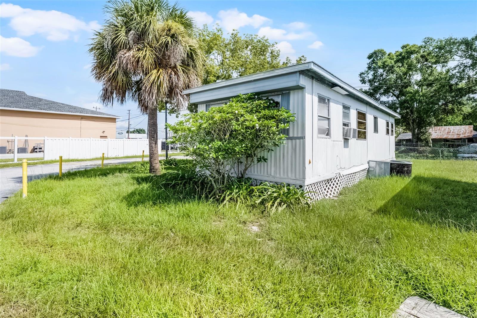 IDA LAKE SUB - Residential Lease