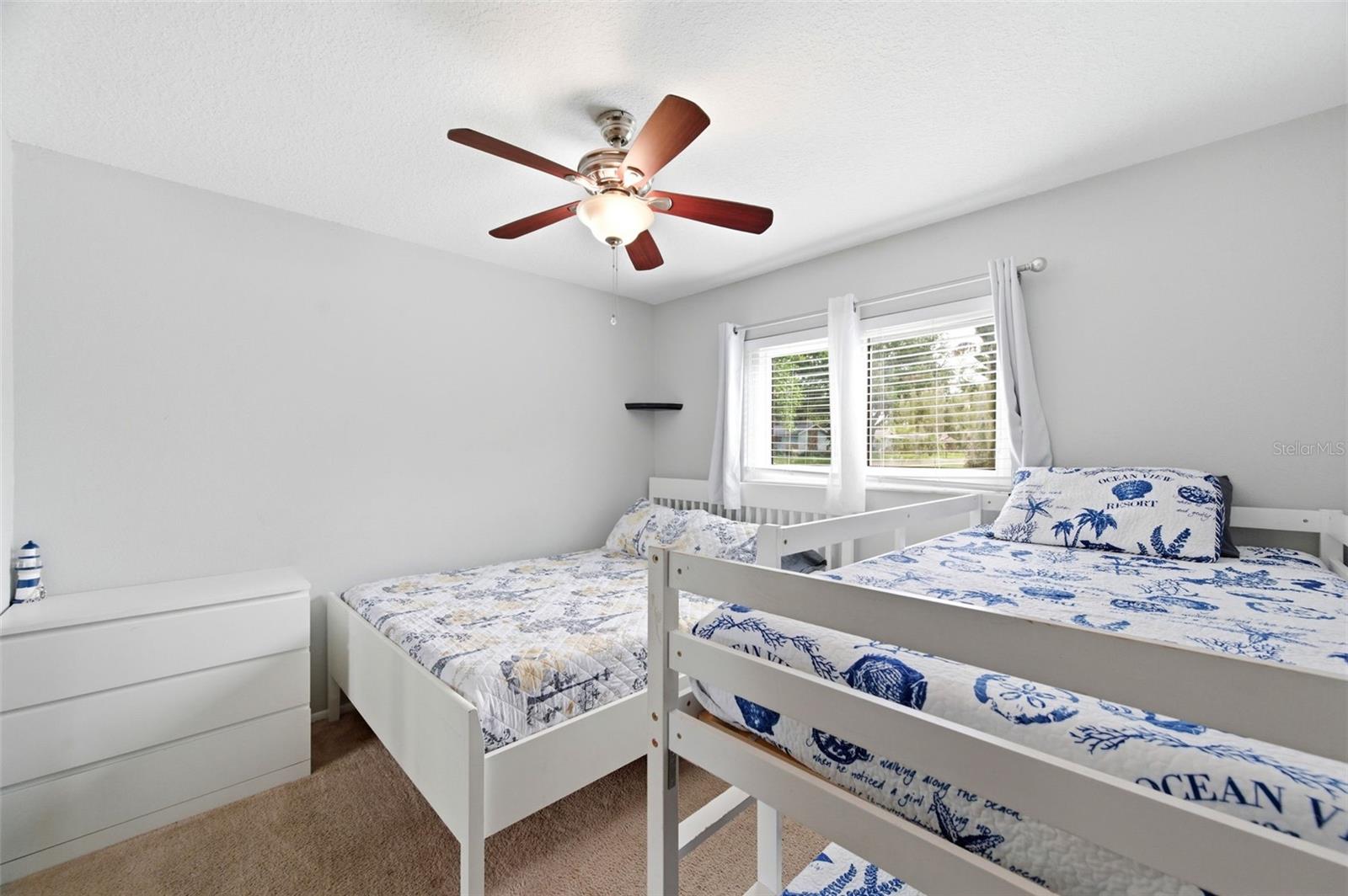 RUSTIC OAKS - Residential