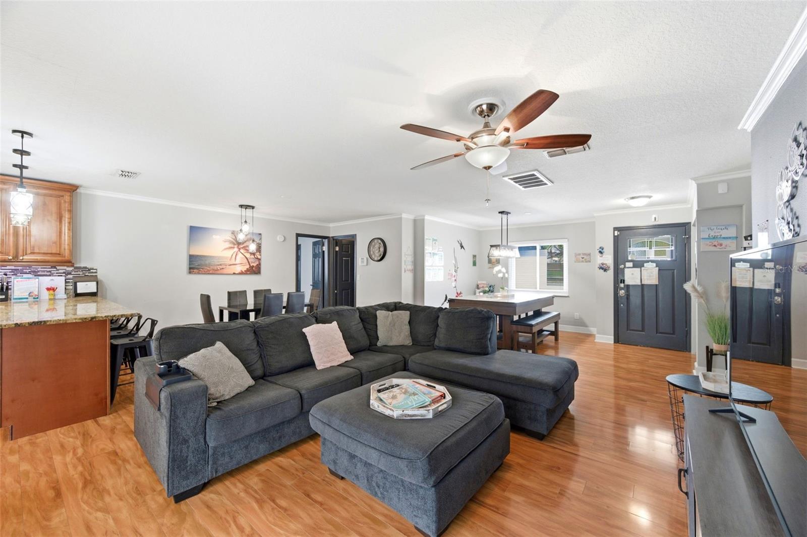 RUSTIC OAKS - Residential