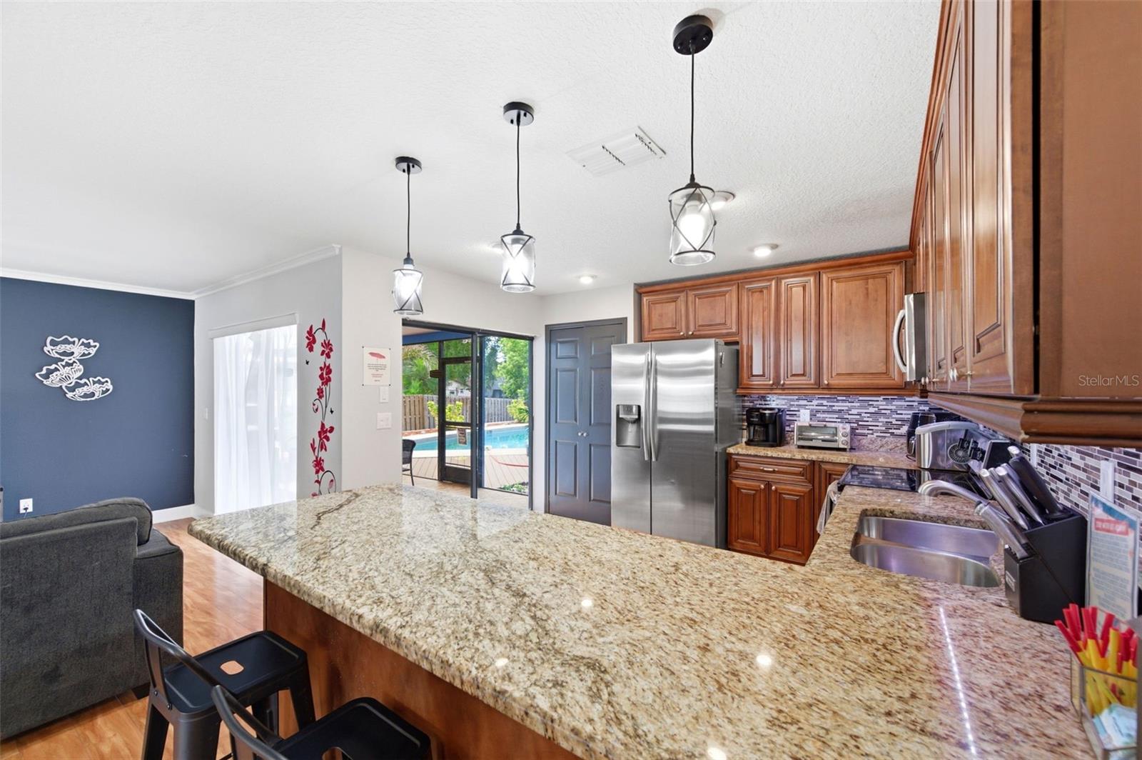 RUSTIC OAKS - Residential