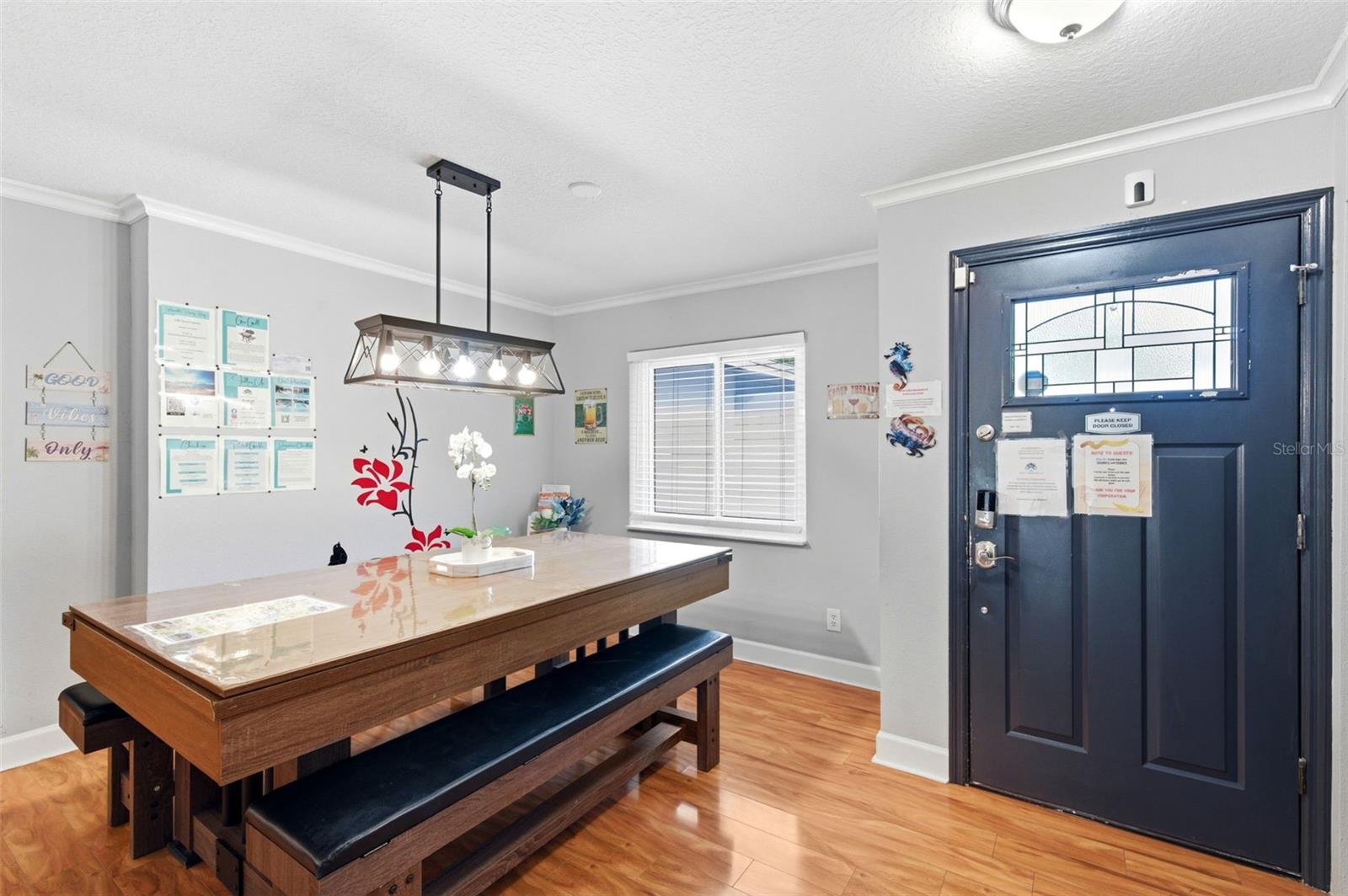 RUSTIC OAKS - Residential