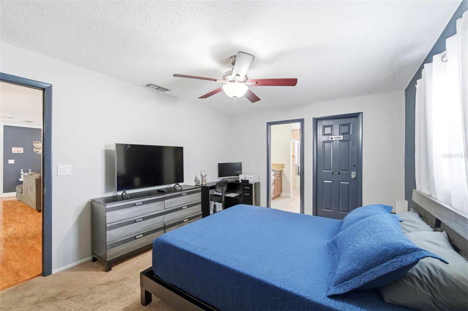 RUSTIC OAKS - Residential