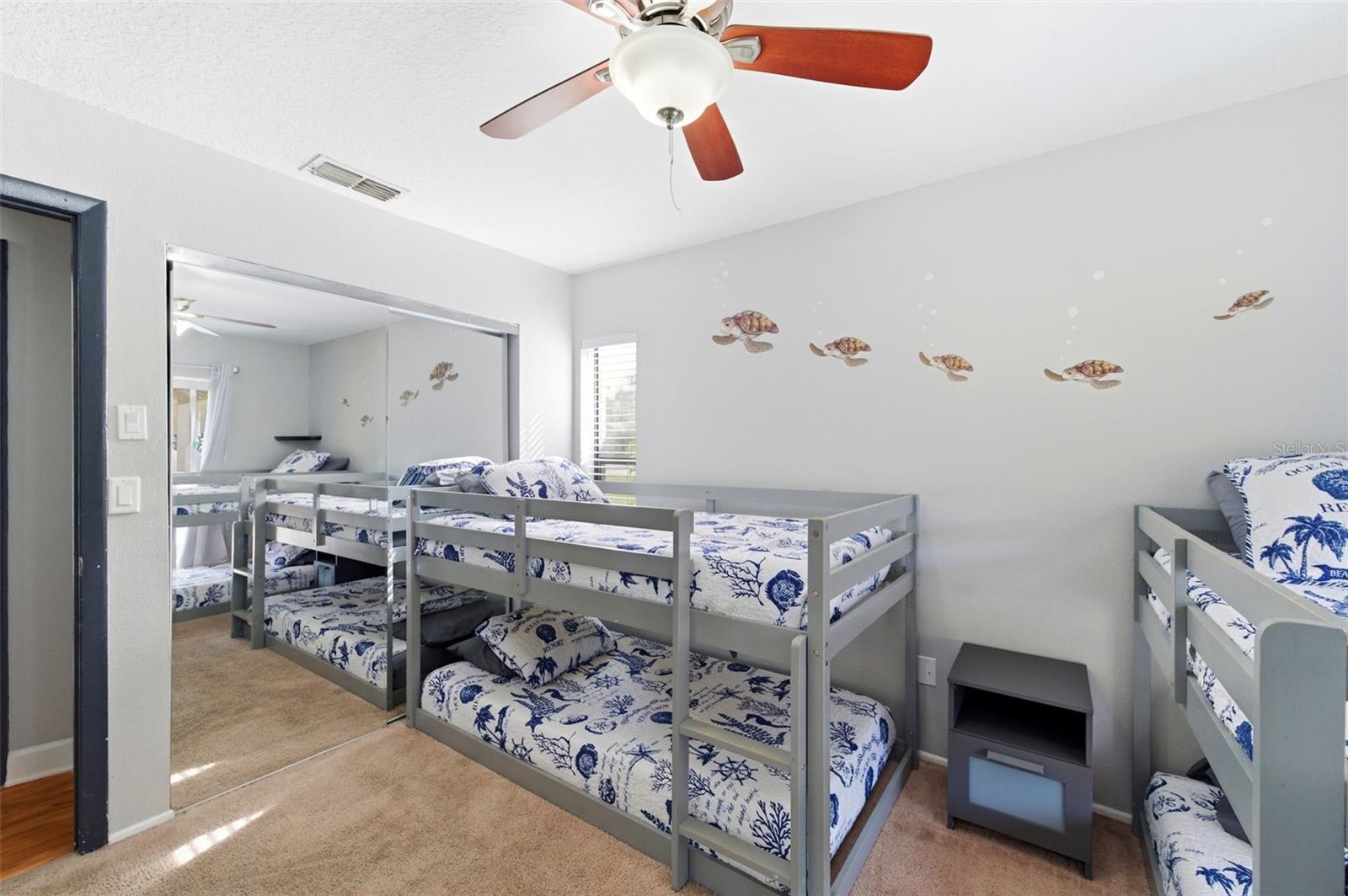 RUSTIC OAKS - Residential