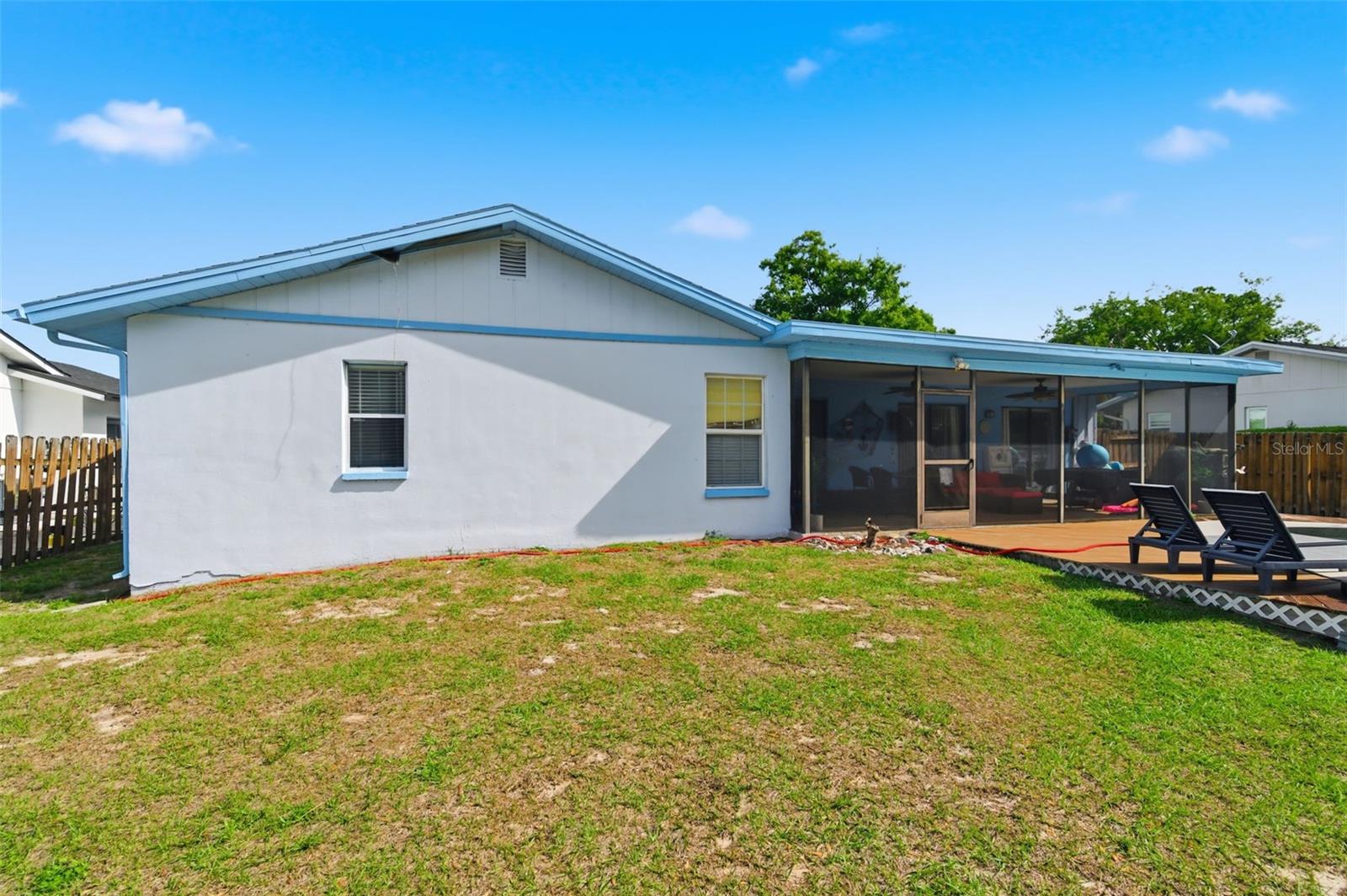 RUSTIC OAKS - Residential