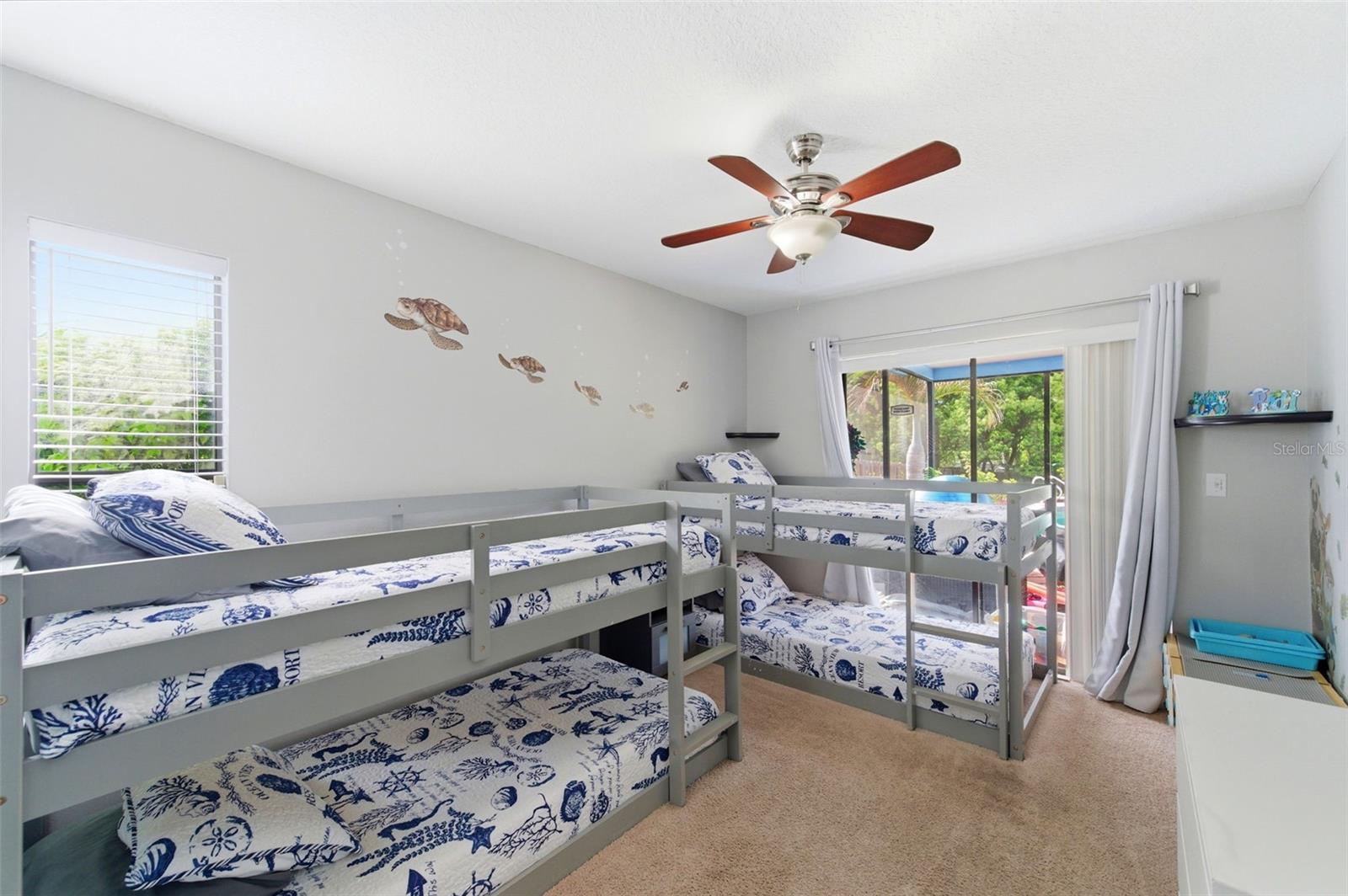 RUSTIC OAKS - Residential