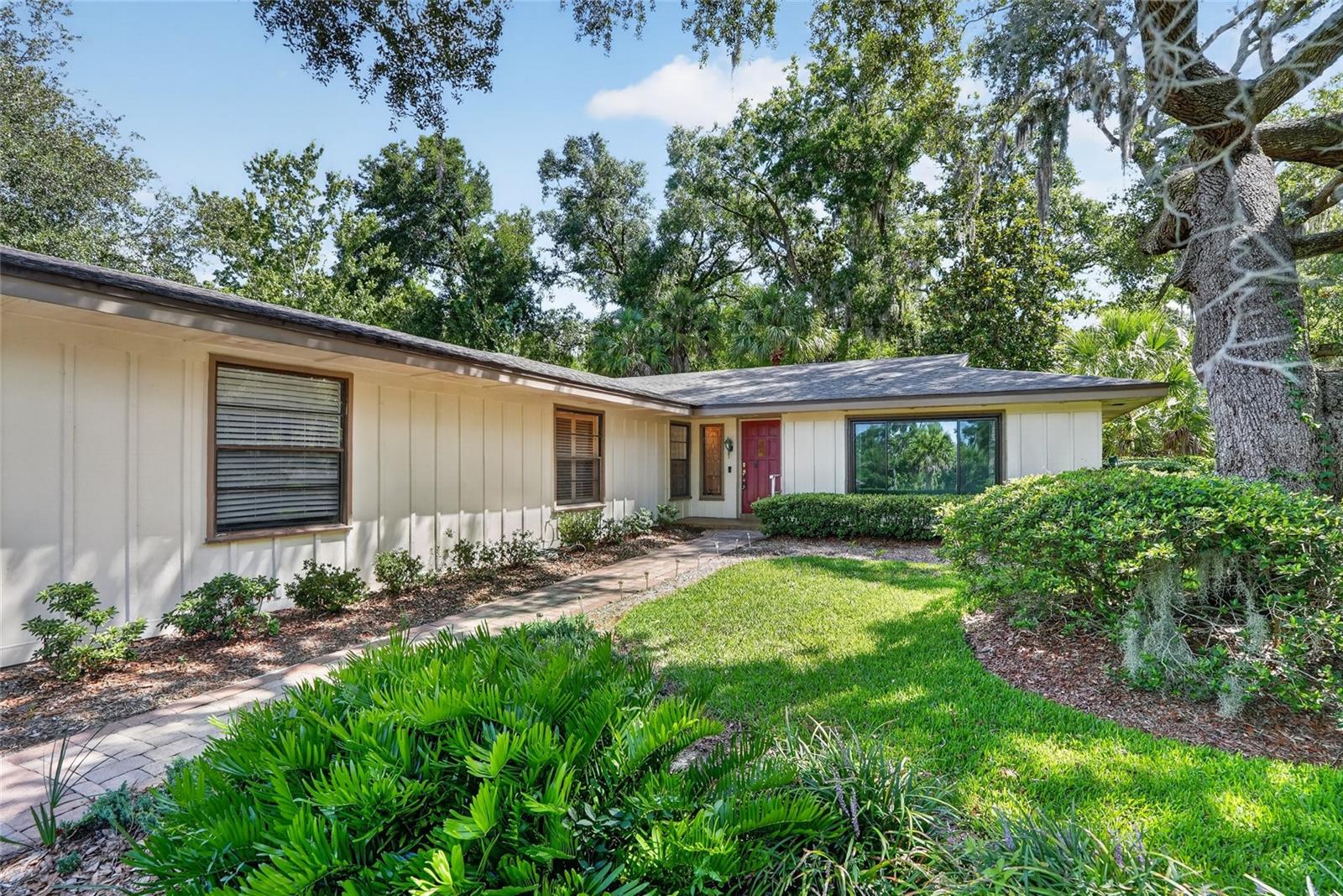 2053 WOODY DRIVE