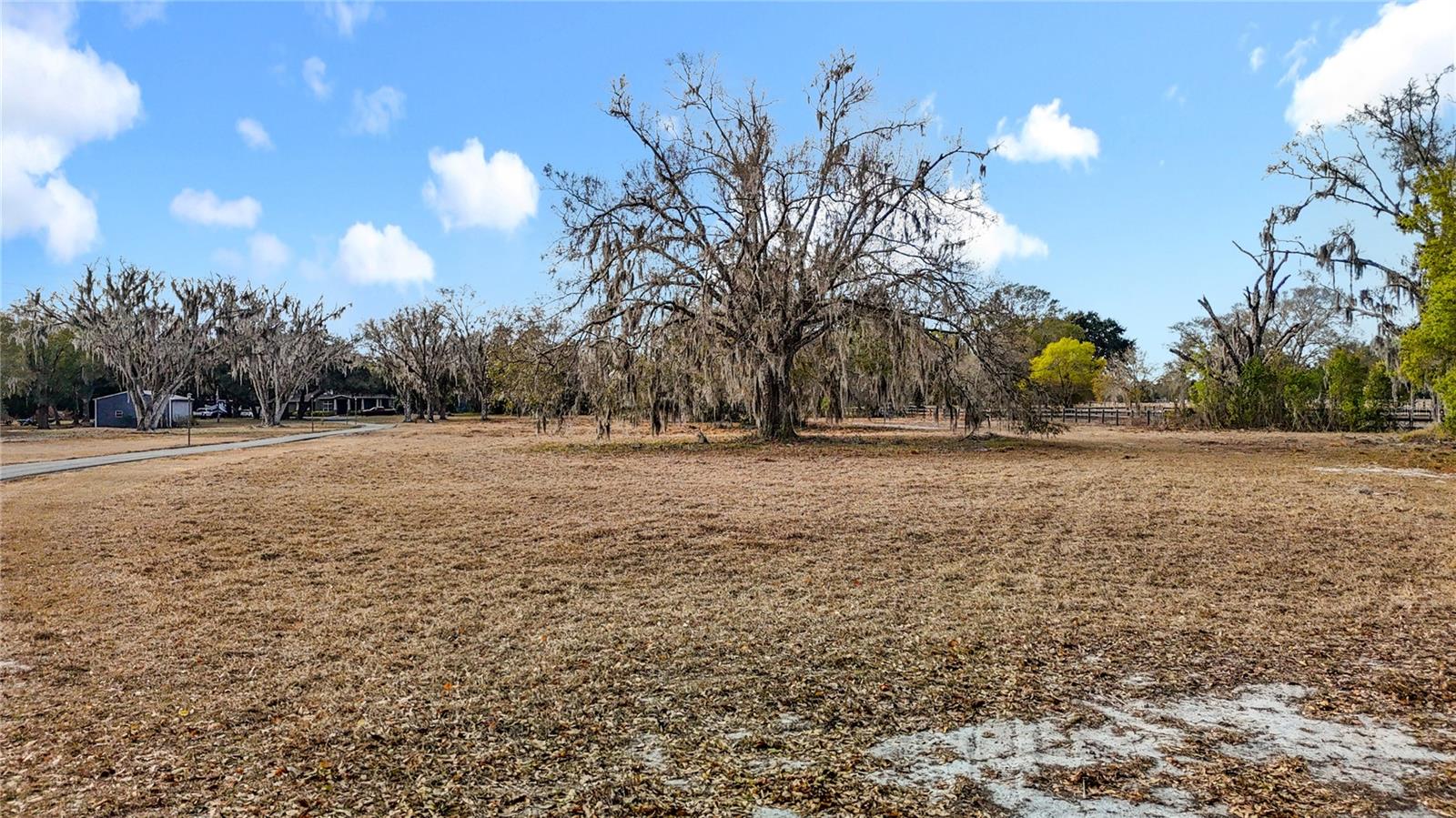 MISTY MORNING ESTATES - Land