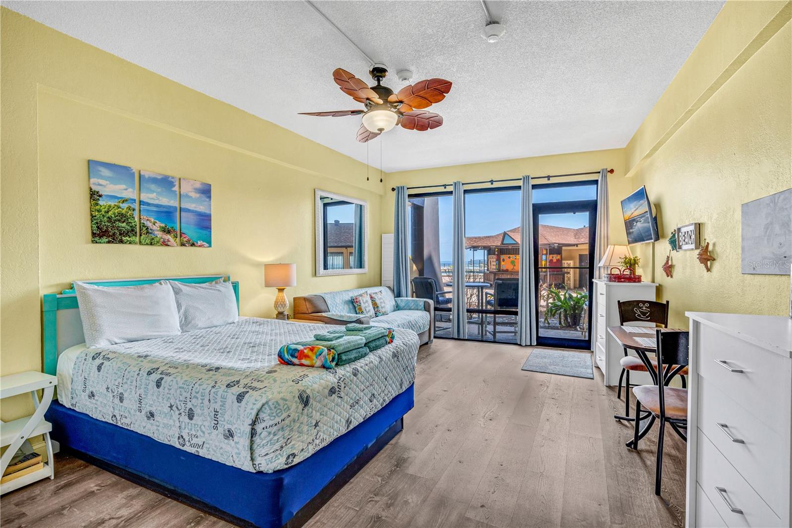 HAWAIIAN INN LC - Residential