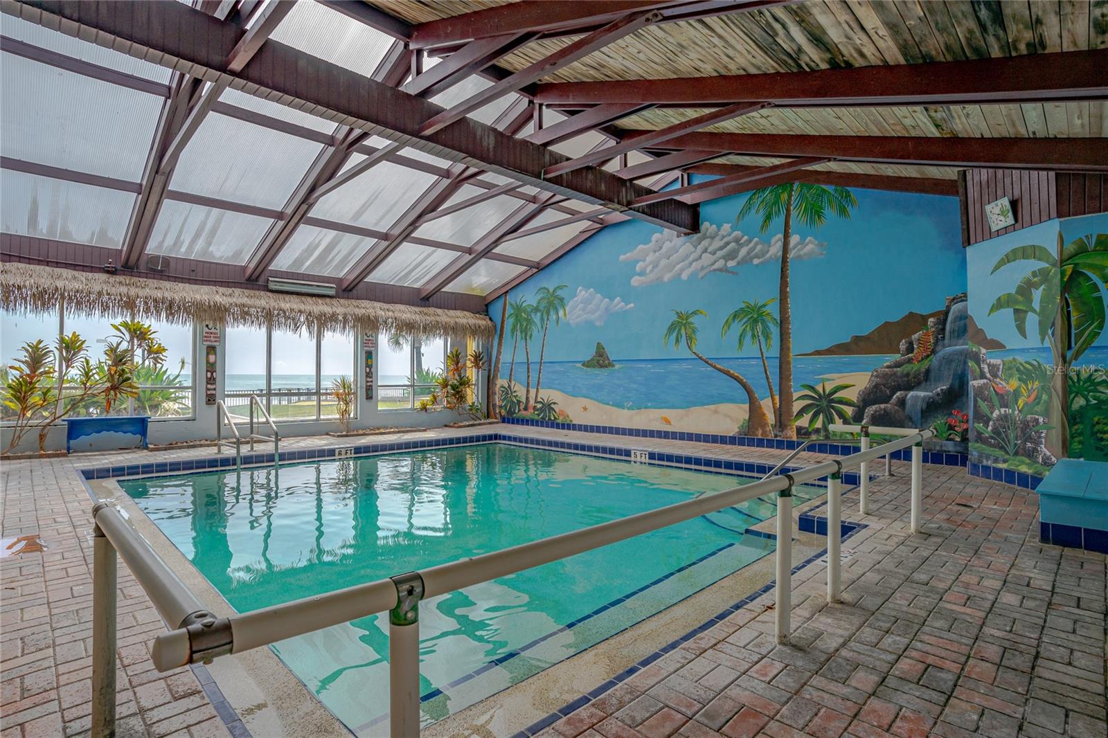 HAWAIIAN INN LC - Residential
