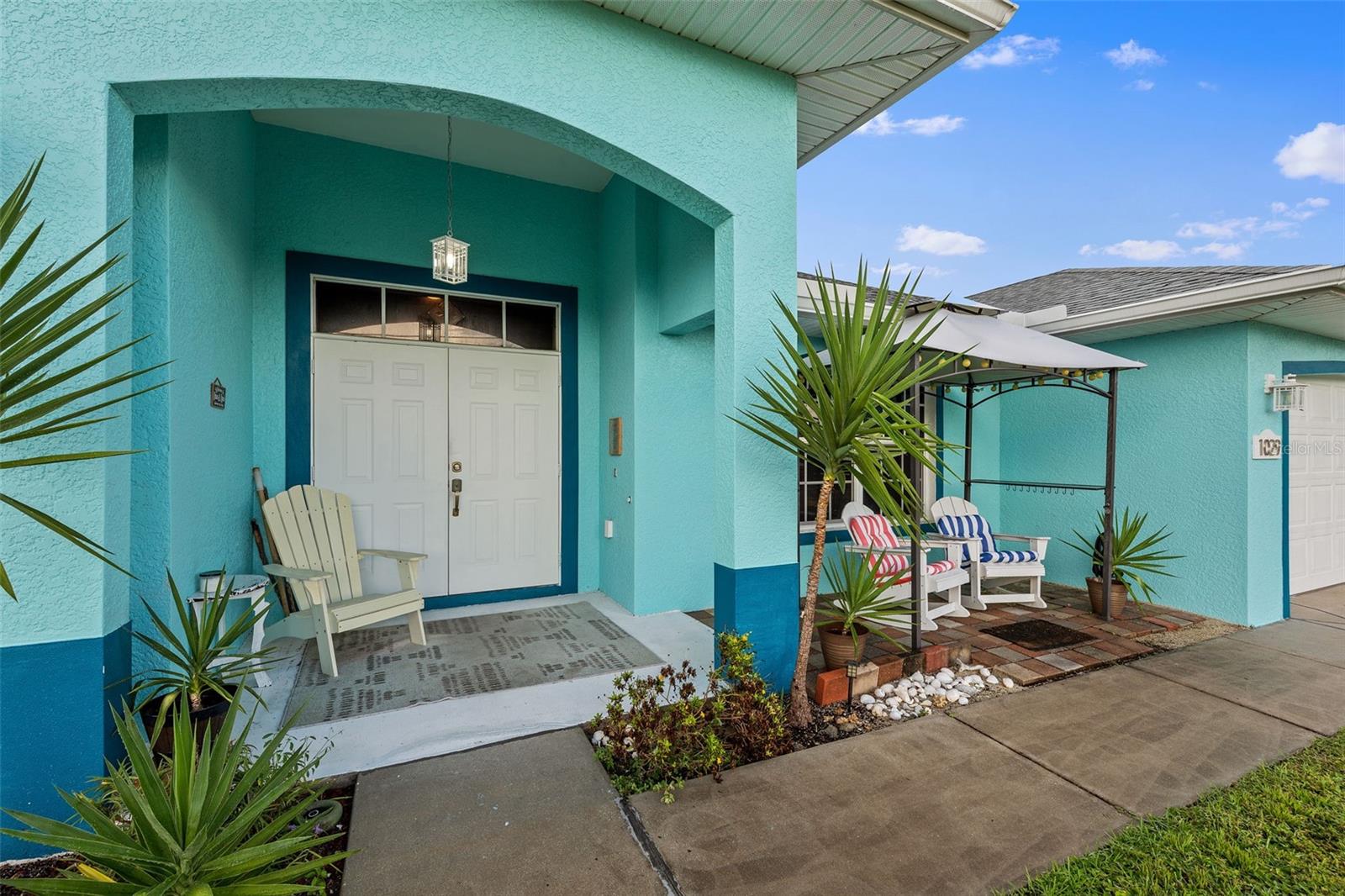 1029 NW JUANITA PLACE